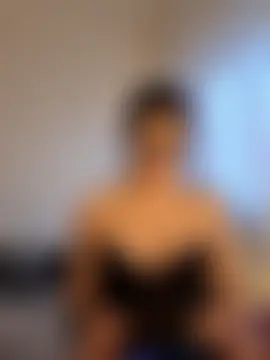 Pillango1212's Live Sex Cam Show