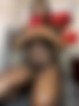 Beatriceblacc's Live Sex Cam Show