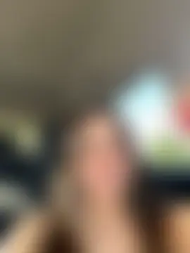 DoriDeluxe66's Live Sex Cam Show