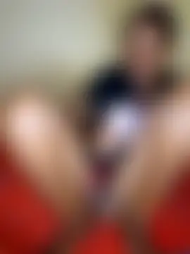 Tight_pussy_ke's Webcam Show