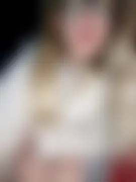 dolcehelena993's Live Sex Cam Show