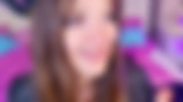 kamila_blush's Webcam Show