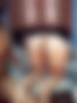 Arab69nikwife 网络视讯表演