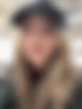 LoraaDoll's Live Sex Cam Show