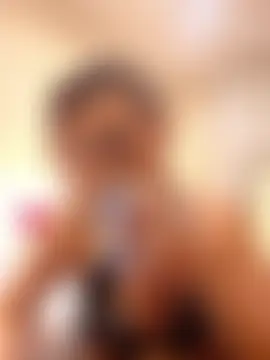 AureliaDoux's Live Sex Cam Show