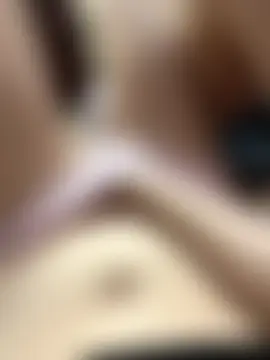 JuicyGamess' Live Sex Cam Show