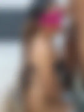 Awesomelusty's Live Sex Cam Show