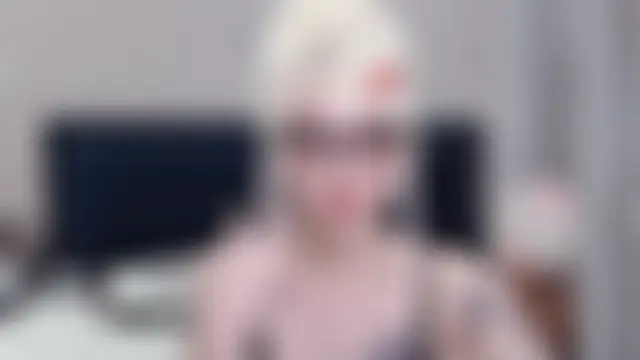 _Gwendolyn_ Show Webcam