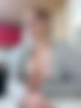 Mommygetnaughty's Live Sex Cam Show