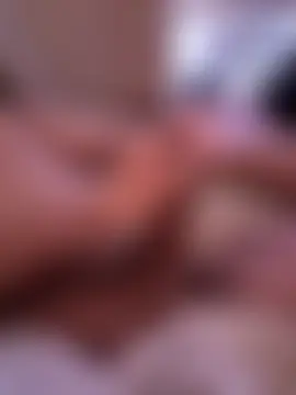 Chiquitaitaliana's Live Sex Cam Show