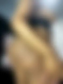 Mercedes_555's Webcam Show