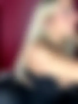 LittleMissEeve's Live Sex Cam Show