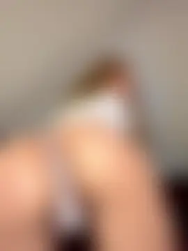 SweetBunnyGF's Live Sex Cam Show