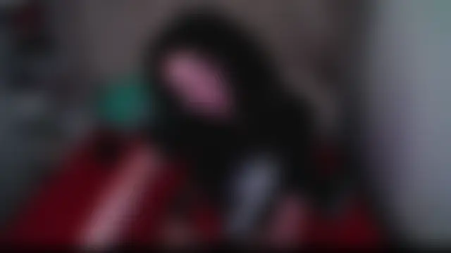 CherieCurl Show Webcam