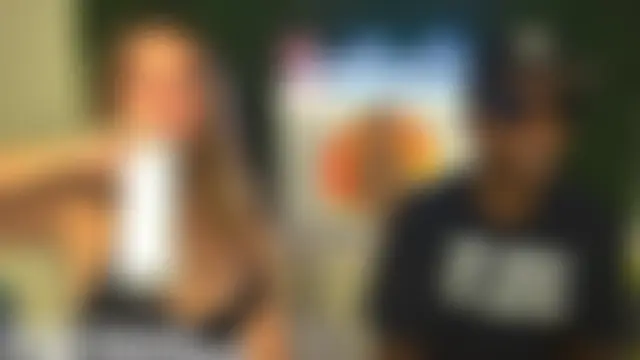 boomboomr00m's Webcam Show