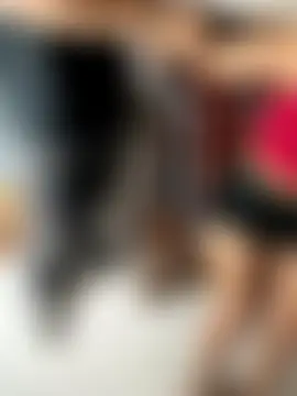 royalgirls_x's Webcam Show