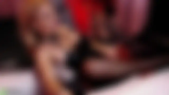 CarrieLoveX's Live Sex Cam Show