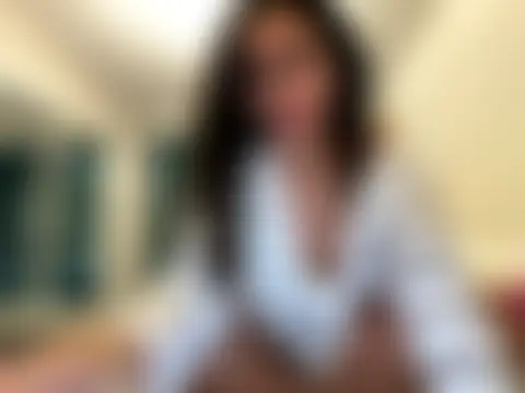 silkygemm's Live Sex Cam Show