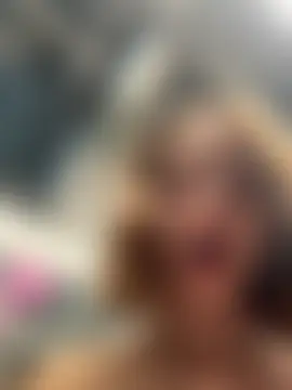 DollyTall's Live Sex Cam Show