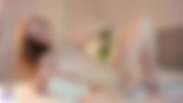 SweetLilyLove's Live Sex Cam Show