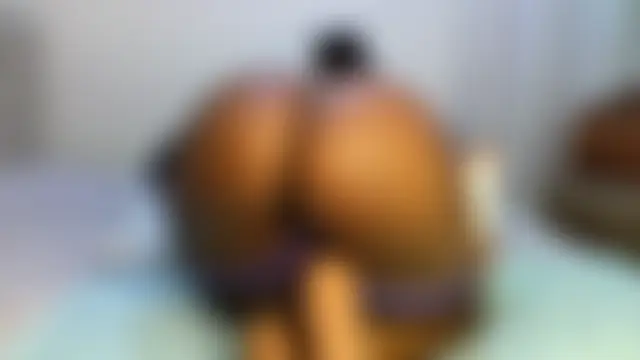 Petitiebooty's Webcam Show