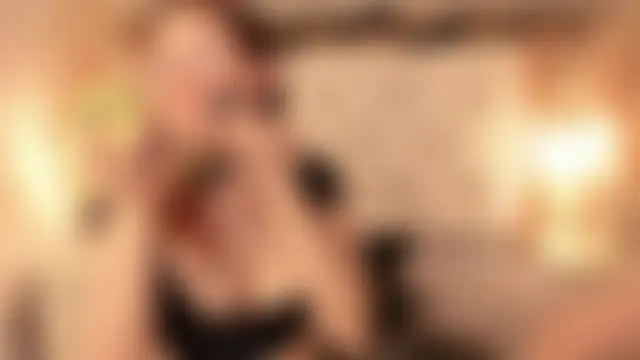 Daphne_And_Roger's Live Sex Cam Show