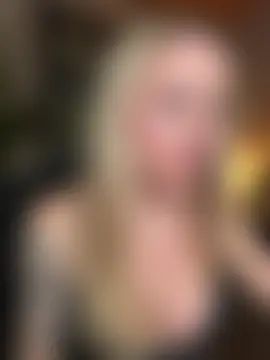 EmaSalis' Live Sex Cam Show