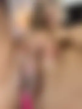 MystiqueXXX's Webcam Show