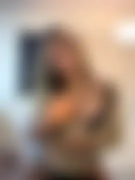 _Abril-Office1's Webcam Show