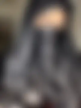 Zeynep-Lahsen's Live Sex Cam Show