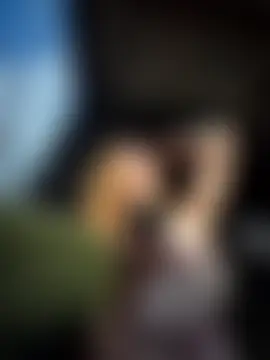 GoldenFlameGoddess' Live Sex Cam Show