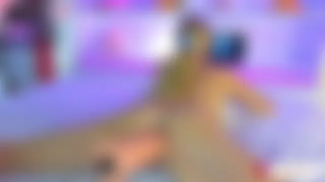 ChiaraLewis' Live Sex Cam Show