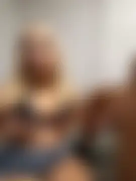 hotamanda01's Live Sex Cam Show