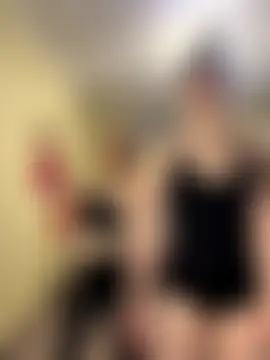 girls_n_roses' Live Sex Cam Show