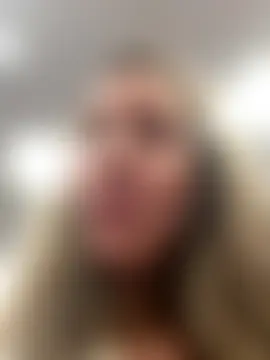 SkyelarSommer's Live Sex Cam Show