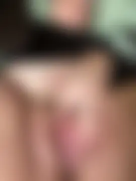 QueenNuttCollector's Live Sex Cam Show