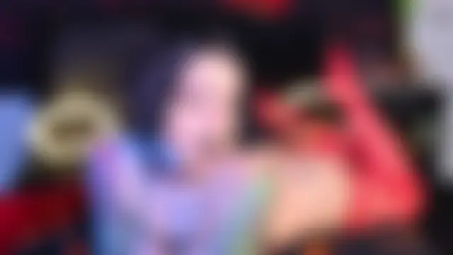 Ivey_Strigoi's Live Sex Cam Show