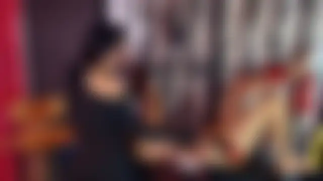 emili_bdsm's Webcam Show