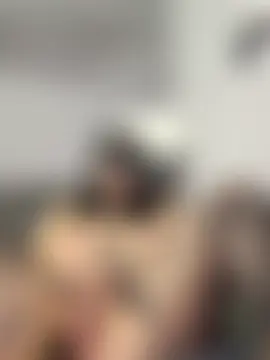 Cherry3738's Live Sex Cam Show