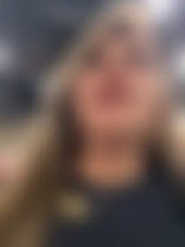 _Abril-Office1's Webcam Show