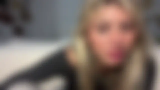 AnnGrayson's Live Sex Cam Show