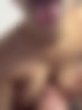 Enyeld_ruru's Live Sex Cam Show