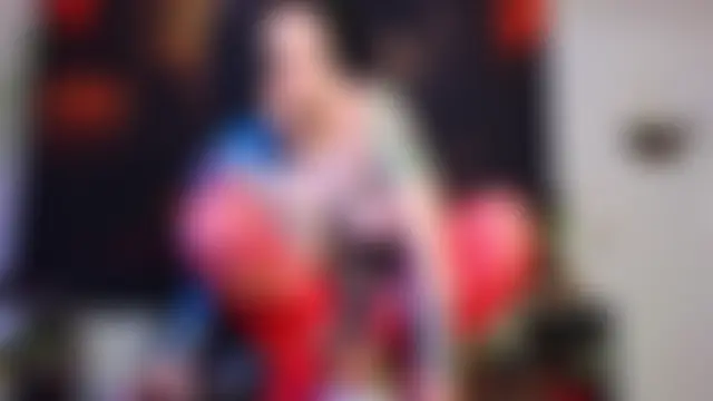 Ivey_Strigoi's Live Sex Cam Show