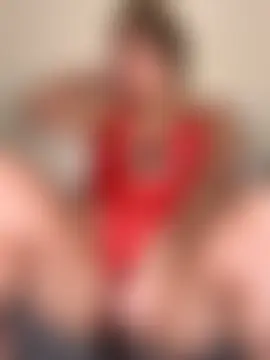 RebeccaSquirtsXXX's Live Sex Cam Show