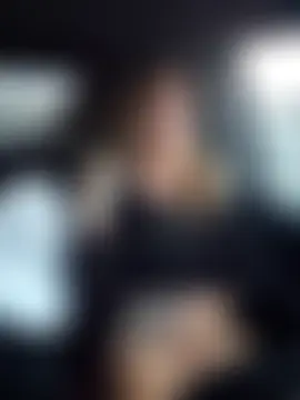 SheIsSomething's Live Sex Cam Show