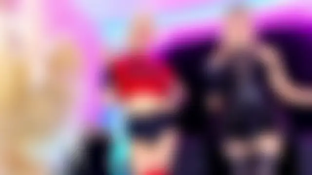 Queens_Wonders_Blonders' Webcam Show