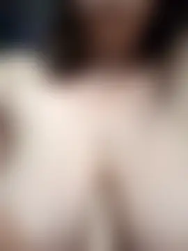 LouisianaBoobs' Live Sex Cam Show