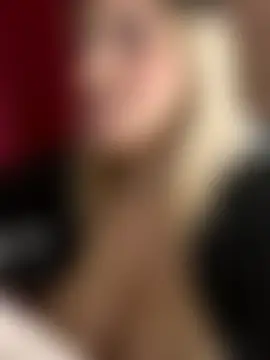 LittleMissEeve's Live Sex Cam Show