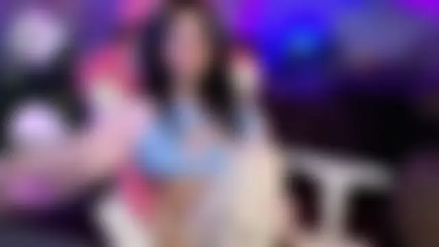 larah_uwu's Live Sex Cam Show