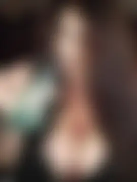 GypsyEsmeralda's Live Sex Cam Show